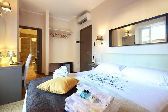 Colosseum Resort Рим Экстерьер фото